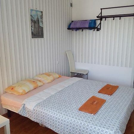 Apartment On Akademika Sakharova Ιβανό-Φρανκίβσκ Εξωτερικό φωτογραφία