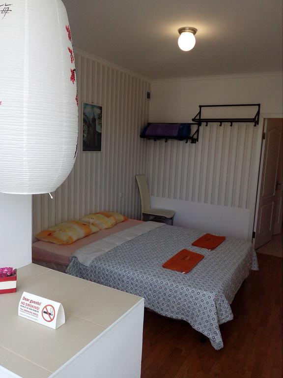Apartment On Akademika Sakharova Ιβανό-Φρανκίβσκ Εξωτερικό φωτογραφία