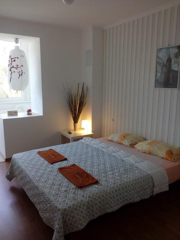 Apartment On Akademika Sakharova Ιβανό-Φρανκίβσκ Εξωτερικό φωτογραφία