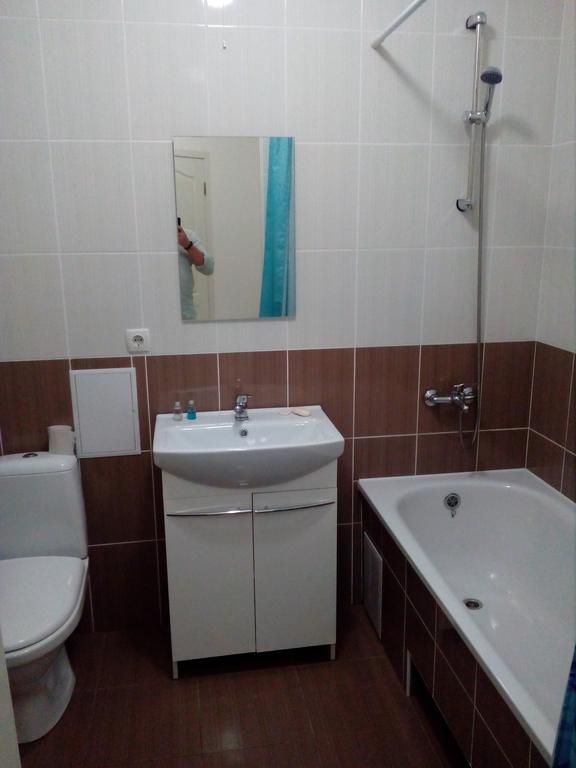 Apartment On Akademika Sakharova Ιβανό-Φρανκίβσκ Εξωτερικό φωτογραφία